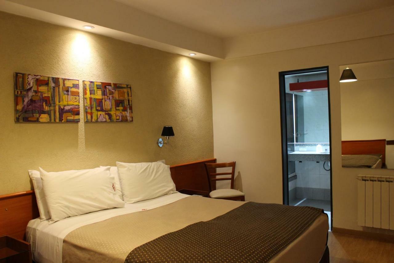 Hotel Viena คอร์โดบา ภายนอก รูปภาพ